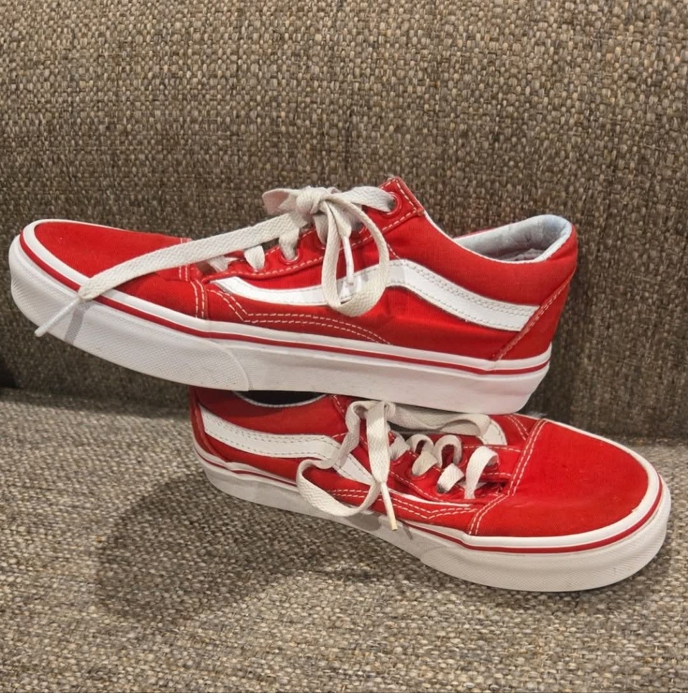 Vans Kids Bold Red and White Sneakers‎